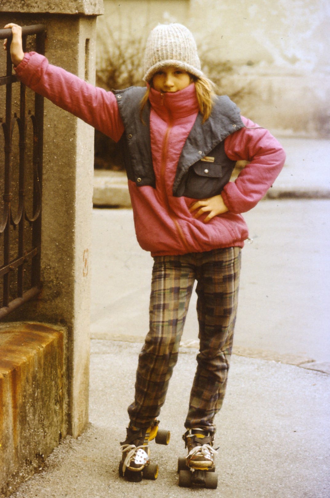 The young artists on roller skates.